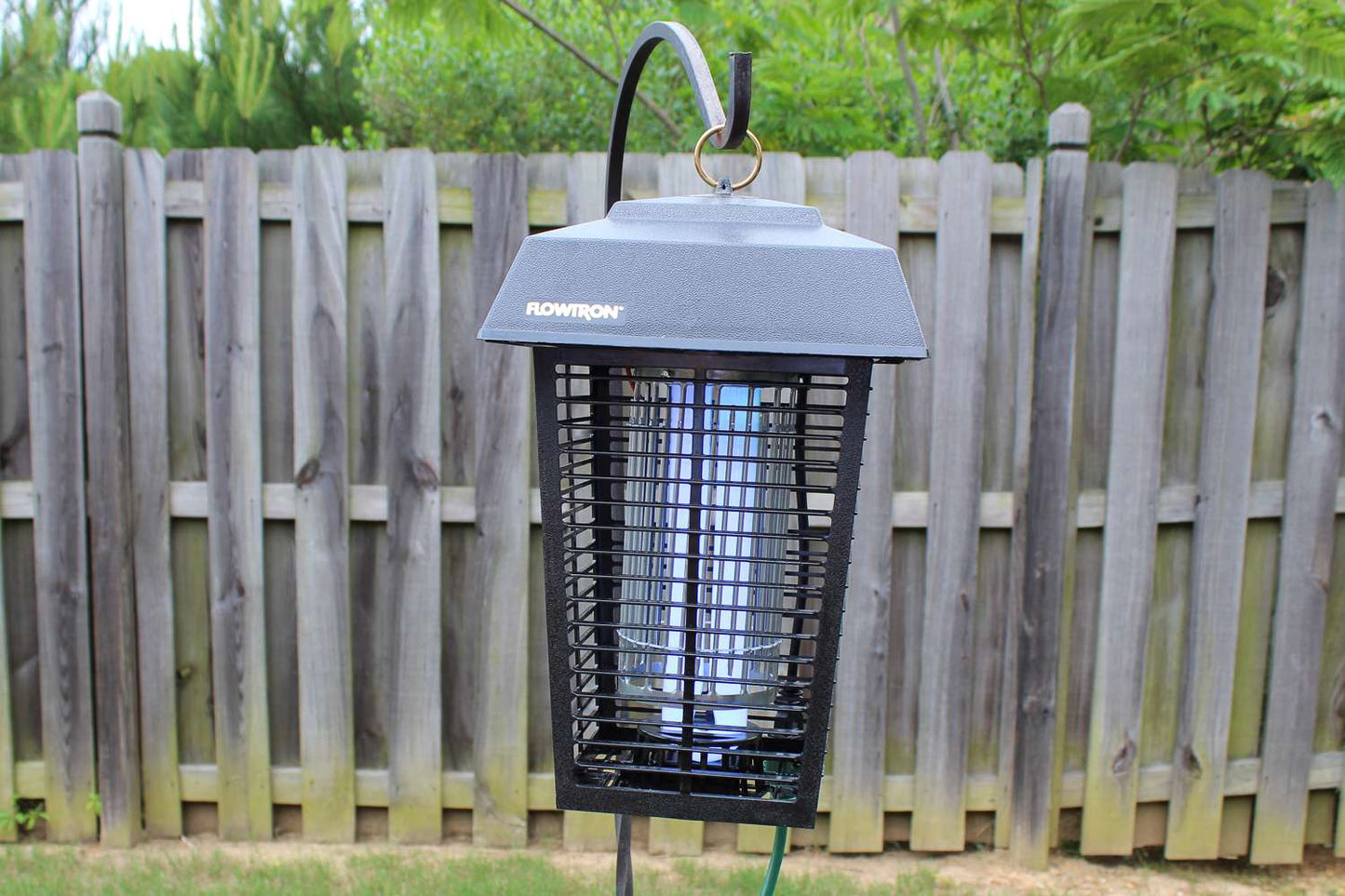 Best Bug Zapper Advice by Kenji Zapperman – Your Insect Control Expert