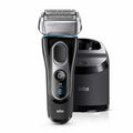 Best Free Advice Expert on Electric Razors by Ethan Shavemaster