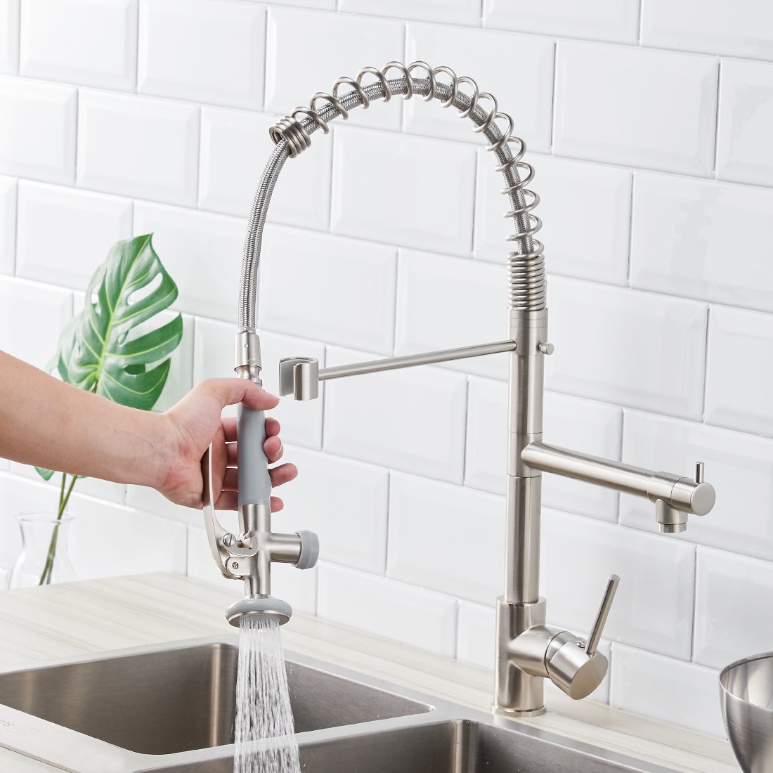 Best Free Kitchen Faucet Advice by Jack Faucetfinder – Your Plumbing Expert